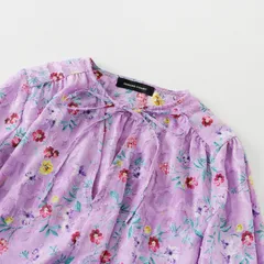 美品 クイーンズコート QUEENS COURT フラワープリント×ジャガード ブラウス 2/パープル トップス【2400013655637】のサムネイル