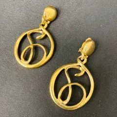 ★ヴィンテージ★ GIVENCHY ジバンシー イヤリング ゴールド 音符 メロディー アクセサリー