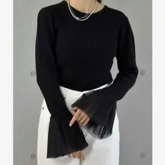 黒　リブニット　長袖　トップス　フレア　チュール　フレアスリーブ　ラッパ袖　上品