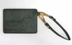 ジョジョの奇妙な冒険　レザーパスケース ジョナサン・ジョースター　入手困難 ジョジョの奇妙な冒険 レザーパスケース ジョナサン・ジョー