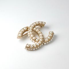 シャネル CHANEL ブローチ コサージュ ゴールド ホワイト ココマーク