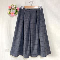 48-17 ー大特価ー 美品★ 【SIMPLICITE】 シンプリシテェ レディース タック フレアスカート （S） チェック柄 グレー 膝下 ミディ丈