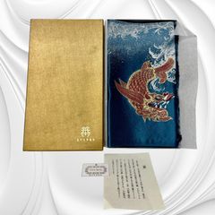 文庫屋大関 長財布 赤龍柄 美品 - メルカリ