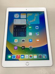 美品 iPad 9.7インチ(第5世代) Wi-Fiモデル　128GB 　シルバー