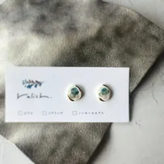 温かく淡い 金継ぎ 陶器 ピアス イヤリング ノンホールピアス 小さい 小ぶり ゴールド 金 オフィス やきもの ブルー グリーン パープル ピンク 青 緑 紫 白 ホワイト 水色 ライトブルー