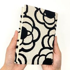 布ブックカバー 花柄/北欧風 文庫本サイズ リバーシブル ハンドメイド B044
