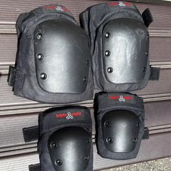 Triple Eight 膝パッド＆肘パッドセット STREET 2-PACK Lサイズ