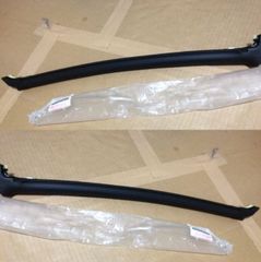 サバンナRX-7 未使用フロントウィンドウ モール & 左右サイドモール