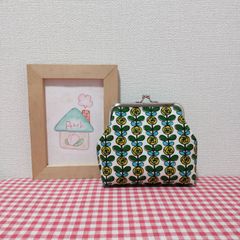 Item thumbnail for item de404b6f-9ca9-435f-a72e-e131dfda3187