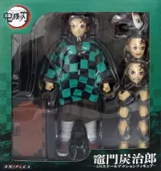竈門炭治郎1/6スケールアクションフィギュア　未開封品 予約開始】 アニメ「鬼滅の刃」より、大迫力の「竈門炭治郎 1/6