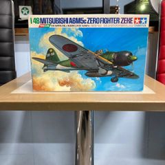 プラモデル　戦闘機　日本海軍　零式艦上戦闘機　52丙型　零戦52型　ZERO FIGHTER　A6M5c　MITSUBISHI　ZEKE 1/48 タミヤ