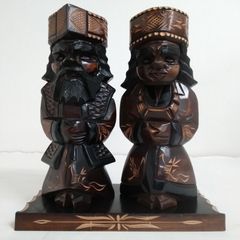 30cm 工芸品 北海道 アイヌ アイヌ民族 アイヌ人形 民芸品 伝統工芸 アイヌ文化 ニポポ人形 お土産品 置物 木彫りオブジェ 台座付き インテリアAST7-8