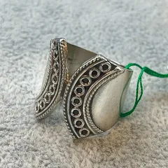 シルバーリング ボヘミアンスタイル 民族模様 ハンドメイド メンズ    エスニックジュエリー指輪  シルバー 23号 925 刻印 手作り 海外  シルバーアクセサリー アンティーク調  1点もの インディアンジュエリー 銀