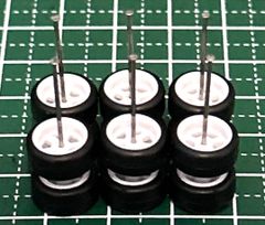 カスタムホイール　タイヤ　パーツ　1/64 1 64 1:64 トミカ ホットウィール MINI GT マジョレット　等に最適　深リム　5本スポーク　ホワイト