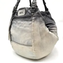 ✨良品✨ DISEL ディーゼル トートバッグ ハンドバッグ  グラデーション ロゴプレート A4収納 大容量 シルバー金具 肩掛け シボレザー ユニセックス レディース メンズ ホワイト 白色 ブラック 黒色