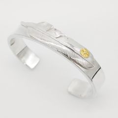スタジオT&Y 唐草彫り純金メタル付き平打ちバングル 手彫り STUDIO T&Y - KARAKUSA Bangle 10mm width with Gold Point L