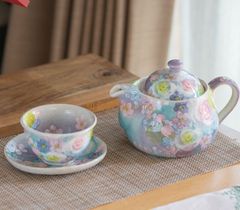 ゆずりは工房 彩ばら花紋 丸ポットと茶菓セット カップ ソーサ― セット 花柄 おしゃれ かわいい カフェ 喫茶店 日本製 即日発送可能 陶器 瀬戸焼 和食器 食器 手描き プレゼント 贈り物 ギフト 母の日 敬老の日 誕生日