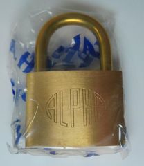 格安 ALPHA CYLINDER PAD-LOCK アルファ シリンダーパッドロック 型番：NO.1000-45 m/m 真鍮製南京錠 鍵 ロック 20250717 j 202 0713