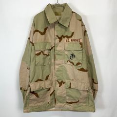 【古着】U.S.Marines 迷彩柄 3Cデザートカモ ミリタリージャケット Mサイズ