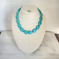 ターコイズブルー（涙型）ネックレス☆（アジャスト付き）