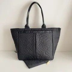 未使用品！レスポートサック　パフィーブロッサムズ　ショルダーバッグ LeSportsac ショルダーバッグ バッグ 3 ZIP CROSSBODY パフィー