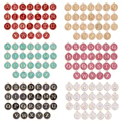 [SUNNYCLUE] 6色156個 エナメル イニシャル アルファベット チャーム ネックレス ペンダント レター パーツ イヤリング 文字チャーム チョーカー ブレスレット 26文字セット A-Z柄 合金ペンダント 丸メタル チャームパーツ ア