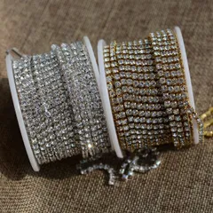 ★ライトストーン 水晶クリスタルチェーン DIYデコレーション ロール ラインストーンチェーン 装飾素材 手芸 縫製工芸  縫製 手芸用 5ヤード