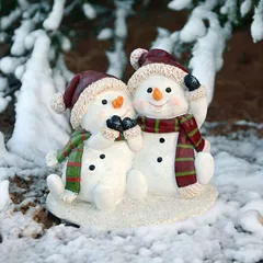 クリスマスオブジェ 置物 雪だるまのカップル スノーマン 癒しグッズ 冬 インテリア 可愛い インテリア雑貨 室内 寝室 玄関 樹脂 庭 ガーデニング プレゼント ギフト 贈り物 イベント