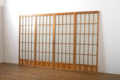 ▼現状販売▼ ガラス入り格子戸4枚セット 昭和レトロ 建具 格子戸 引き戸 ガラス戸 4～7営業日前後で発送(※修理加工希望の方3ヶ月程で発送) R-063587