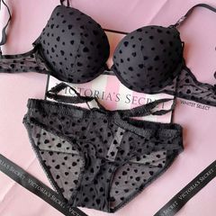 プッシュアップブラ＆ビキニパンティセット Victoria's Secret