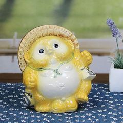 信楽焼 たぬき 信楽焼 タヌキ 置き物たぬき タヌキ信楽 陶器タヌキ 狸 陶器 やきもの ギフト 庭 縁起物 6号踊り狸 黄色 ta-0185
