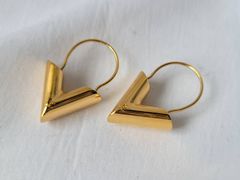 ルイヴィトン エセンシャルV ピアス