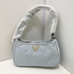 ほぼ未使用 GUESS ゲス LITTLE BAY Shoulder Bag ショルダーバッグ NG811618 カラー:GRL