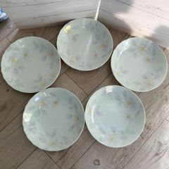 花柄 小皿 中皿 大皿 まとめ売り 大量 60点 花柄 小皿 中皿 大皿 まとめ売り 大量 60点 - メルカリ