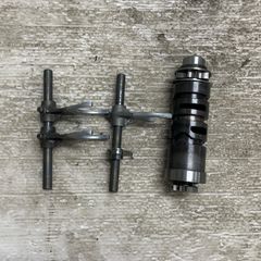 エイプ50 純正カムホルダー？ カムシャフト - メルカリ