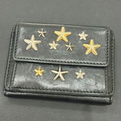 ΩNA3498 大人気！ JIMMY CHOO ジミーチュウ コンパクトウォレット 三つ折り財布 スター スタッズ ブラック