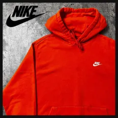 【希少カラー】ナイキ　パーカー　ワンポイント刺繍　オーバーサイズ　人気デザイン