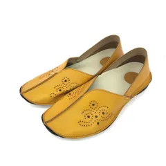 Re:getA リゲッタ シューズ 表記サイズ:M 23.0-23.5 マスタード    イエロー レディース / 240001166403のサムネイル