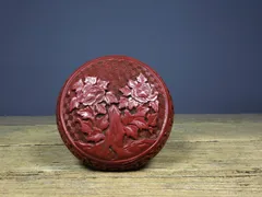 2722 中国美術 漆器 堆朱 剔紅 細密 唐草牡丹雲龍紋 花瓶 工芸品