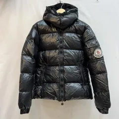 2025年最新】モンクレール ヒマラヤの人気アイテム - メルカリ