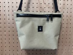 サコッシュ