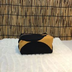 ハンドメイド　化粧ポーチ