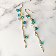 天然石とスワロフスキーのロングピアス【アパタイト】［M-160P］のサムネイル