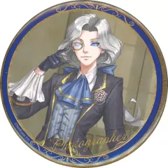 【中古】バッジ・ピンズ 写真家(ジョゼフ) 「Identity V 第五人格 常設カフェ(BUTLER’S CAFE) in SWEETS PARADISE トレーディング75mm缶バッジ」