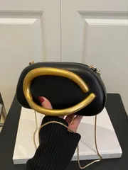 バッグ レディース ショルダーバッグ ヴィンテージメタル飾り付きクラッチボックス ワインレッド 新婦 ウェディング 花嫁パーティー イブニングバッグ、レディース チェーンショルダー クロスボディバッグ