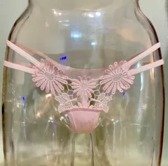 桜ピンク・Ｔバックショーツ／size:S〜M