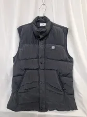 新品未使用！値下げ交渉可能！大人気のSTONE  ダウンベスト黒 2025年最新】ストーンアイランド ダウンベストの人気アイテム