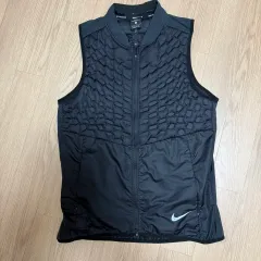 NIKE ランニングベスト(Mサイズ)新品未使用タグ付き　エアロロフト Yahoo!オークション - 新品 NIKE エアロロフトベスト S 定価