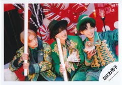 【中古】生写真(ジャニーズ) なにわ男子/道枝駿佑・高橋恭平・長尾謙杜/横型・上半身/シングル「ハッピーサプライズ」MV＆ジャケ写オフショット/公式生写真