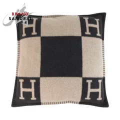 エルメス クッション アヴァロン PM ブラック ノワール 黒 クッション 《アヴァロンIII》 PM | Hermès - エルメス-公式サイト